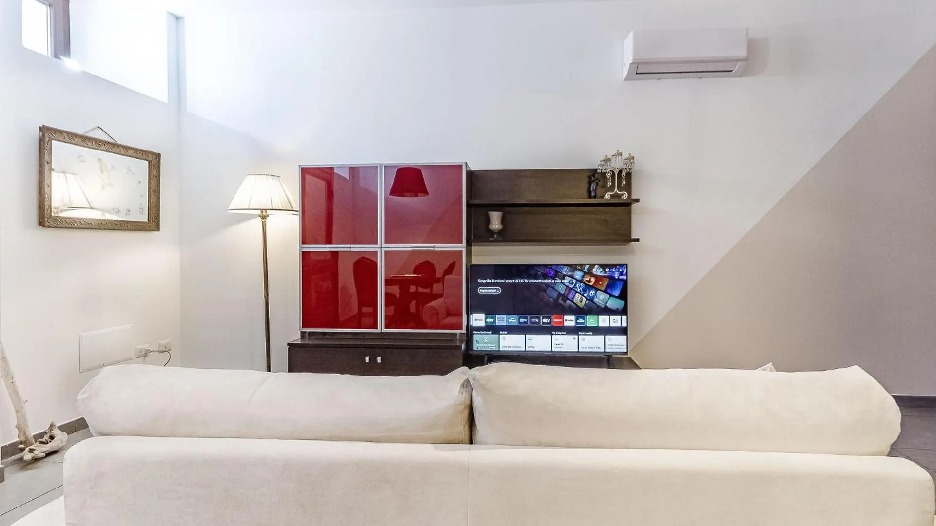 Exclusive Santa Chiara Apartment Sassari Italy