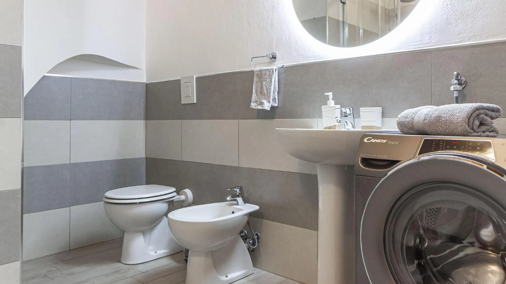 Exclusive Santa Chiara Apartment Sassari